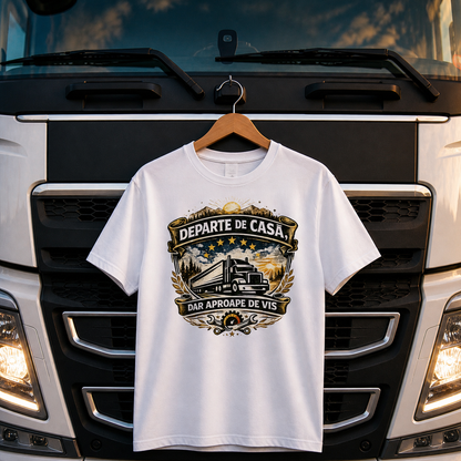 Tricou personalizat cu mesaj:"Departe de casa, dar aproape de vis alb", pasionati auto, bumbac 100%